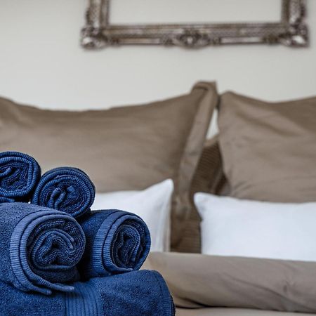 Excellence Deluxe Suite Mit Balkon & Stadtblick - Zentral An Der Messe Έσσεν Εξωτερικό φωτογραφία